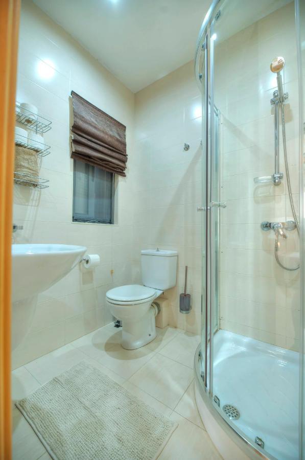 Modern 3Br Stylish & Spacious Apartment - Close To Sliema Promenade Gzira Екстериор снимка