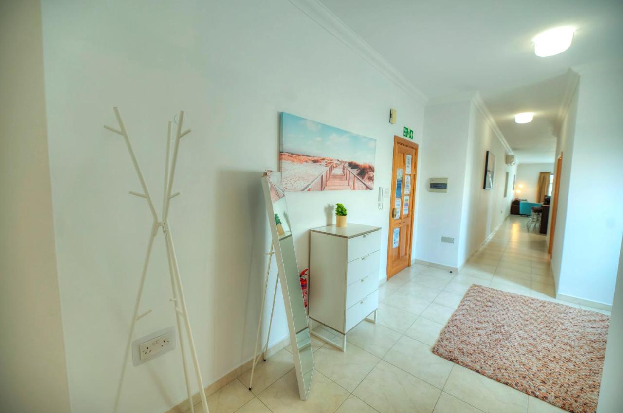 Modern 3Br Stylish & Spacious Apartment - Close To Sliema Promenade Gzira Екстериор снимка