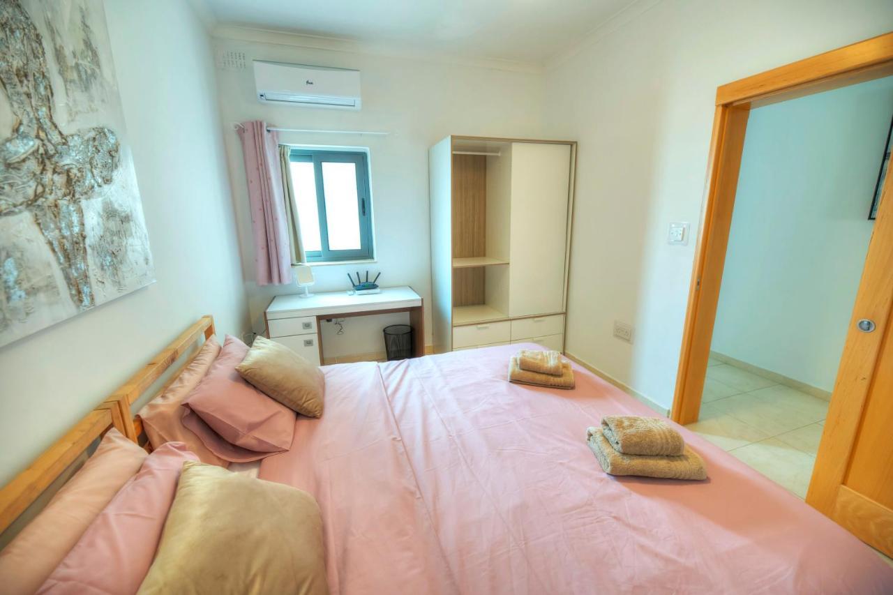 Modern 3Br Stylish & Spacious Apartment - Close To Sliema Promenade Gzira Екстериор снимка