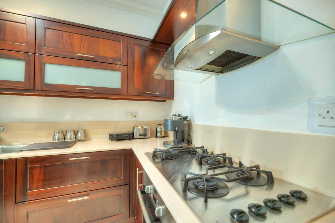 Modern 3Br Stylish & Spacious Apartment - Close To Sliema Promenade Gzira Екстериор снимка