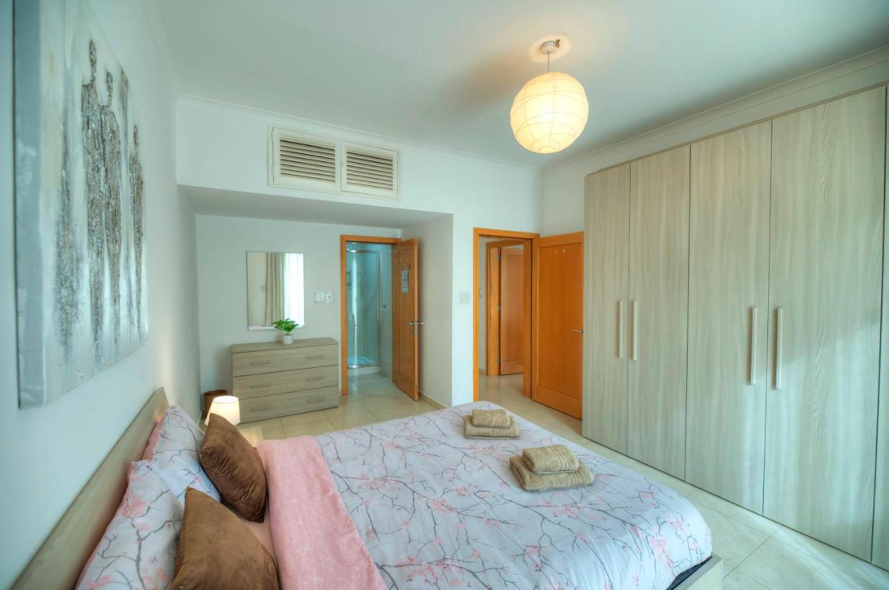 Modern 3Br Stylish & Spacious Apartment - Close To Sliema Promenade Gzira Екстериор снимка