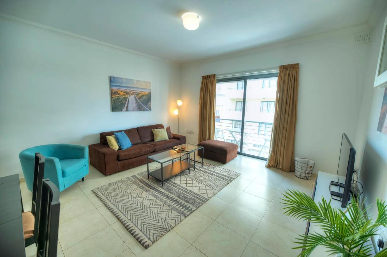 Modern 3Br Stylish & Spacious Apartment - Close To Sliema Promenade Gzira Екстериор снимка