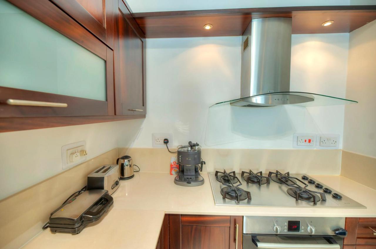 Modern 3Br Stylish & Spacious Apartment - Close To Sliema Promenade Gzira Екстериор снимка