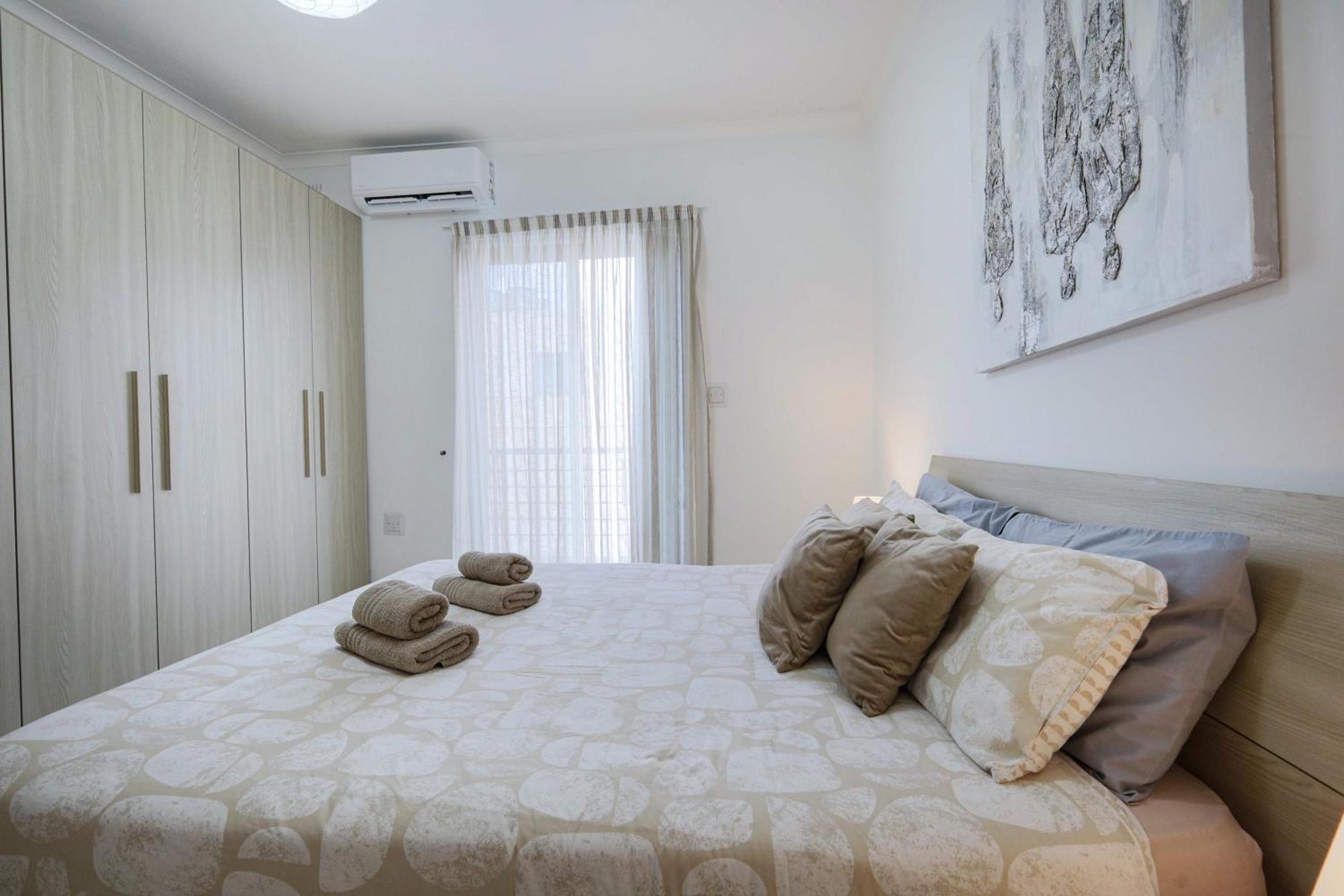 Modern 3Br Stylish & Spacious Apartment - Close To Sliema Promenade Gzira Екстериор снимка