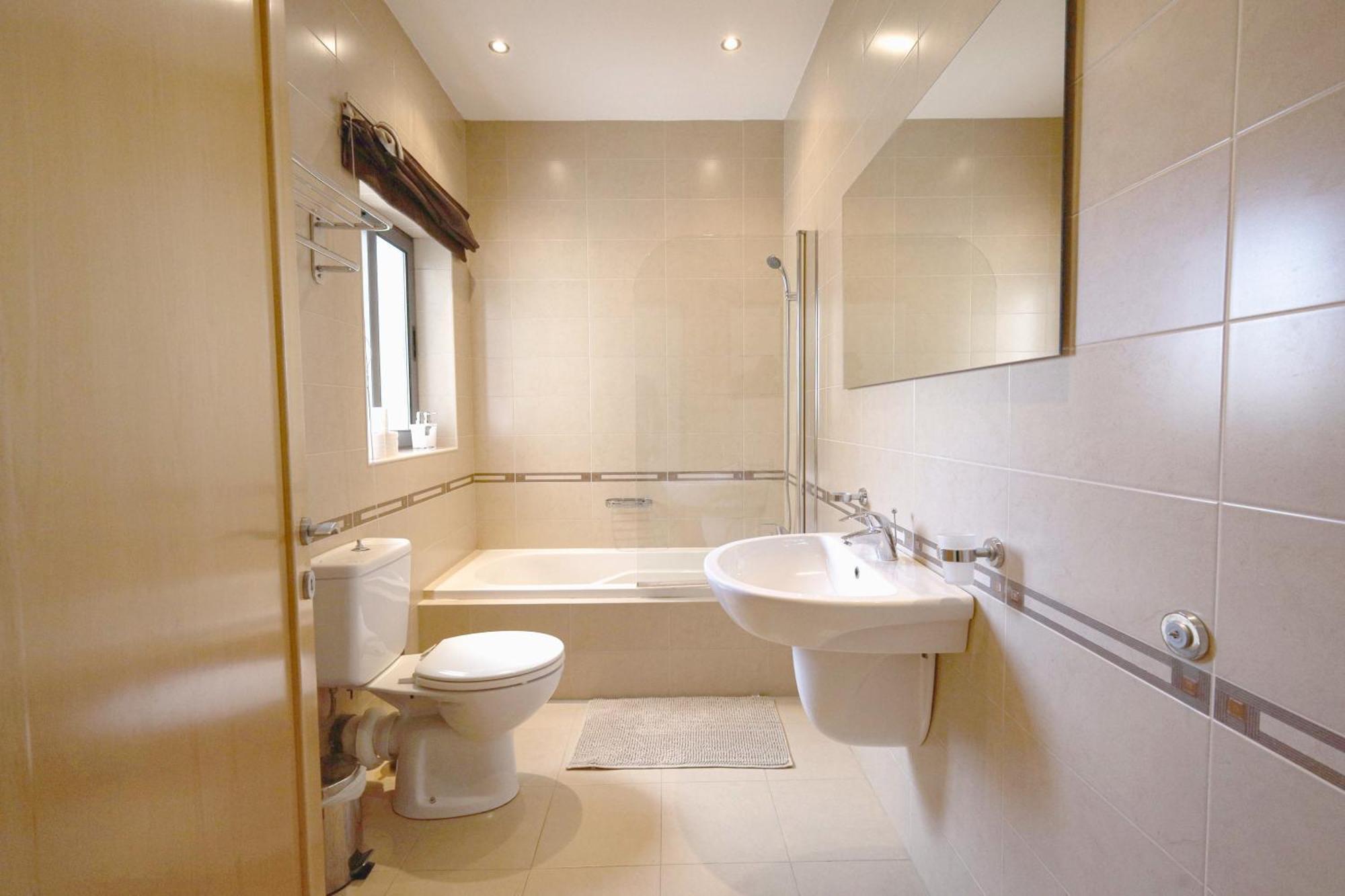 Modern 3Br Stylish & Spacious Apartment - Close To Sliema Promenade Gzira Екстериор снимка